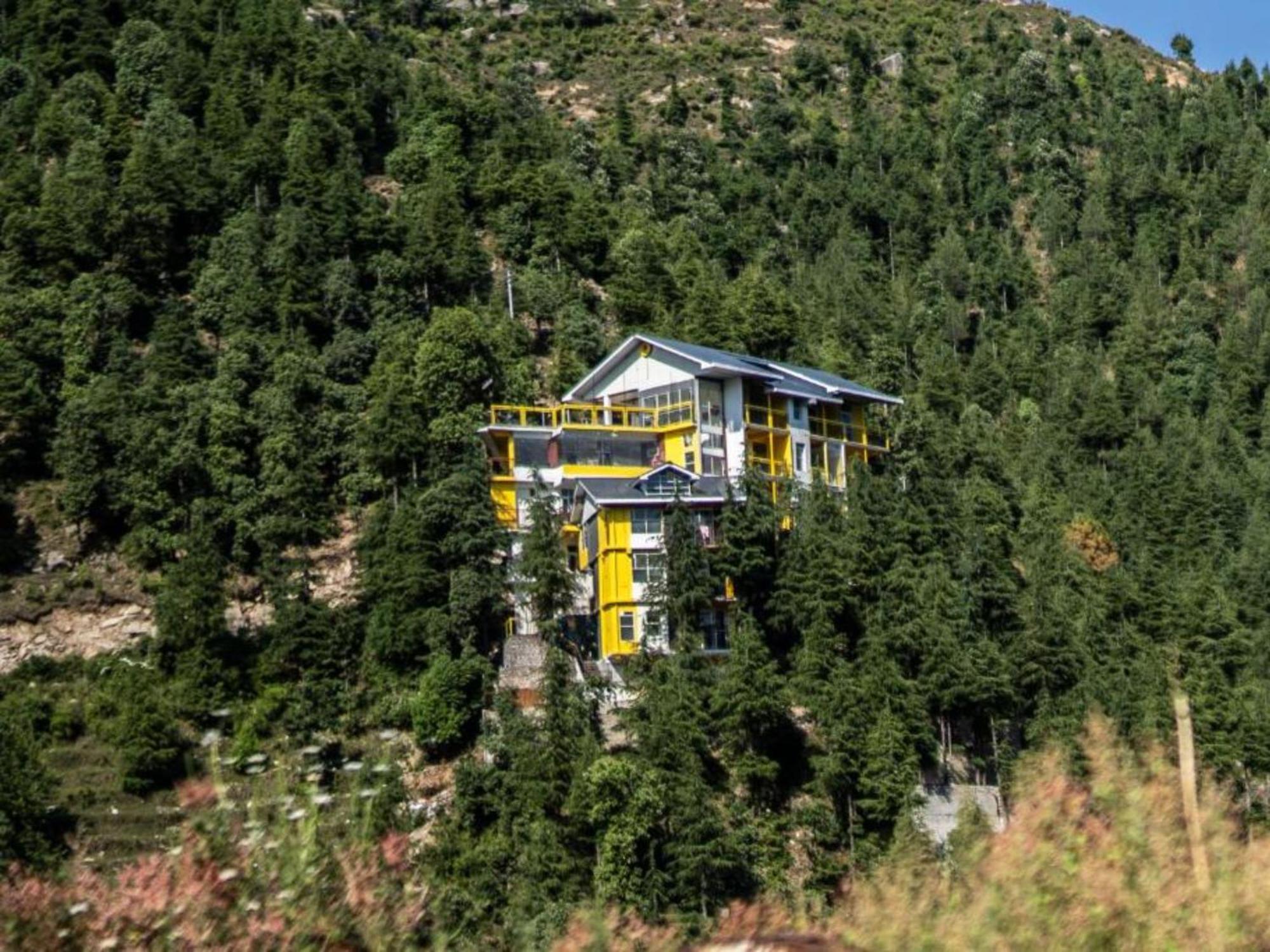 The Hosteller Khajjiar エクステリア 写真