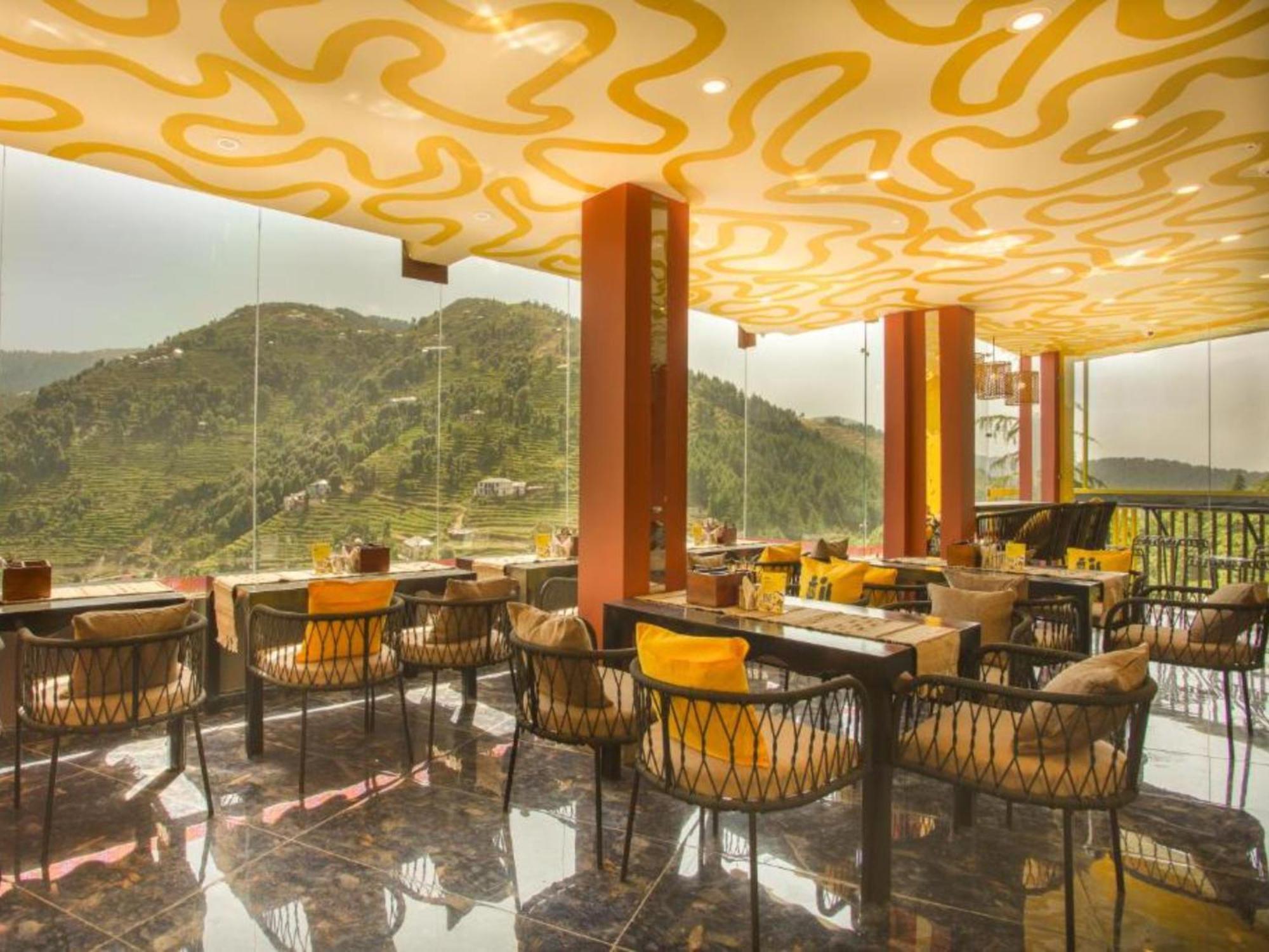 The Hosteller Khajjiar エクステリア 写真